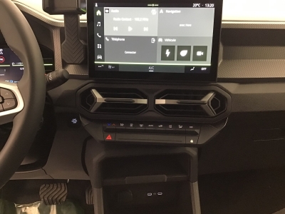 Dacia Duster JOURNEY + TECHNO PACK HYBRID 155 BVA