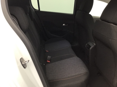 Peugeot 308 BUSINESS HYBRID 145 e-DSC6