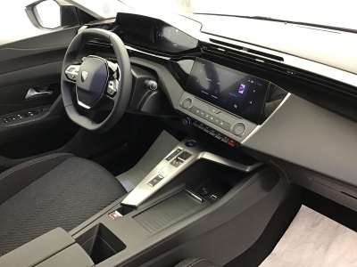 Peugeot 308 BUSINESS HYBRID 145 e-DSC6