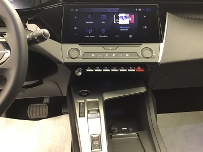 Peugeot 308 BUSINESS HYBRID 145 e-DSC6