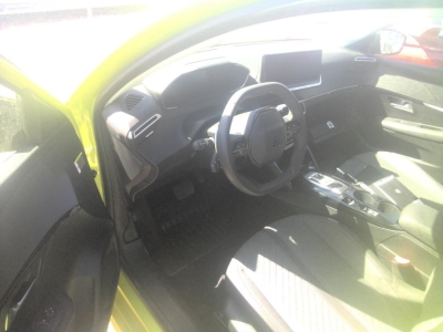 Peugeot 208 Hybrid 110 e-DCS6 Allure