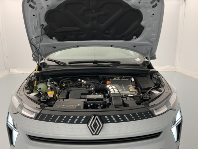 Renault Captur E-Tech full hybrid 160 ch Techno
