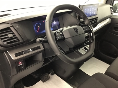 Peugeot EXPERT DC XL VAN BlueHDi 180 BVA