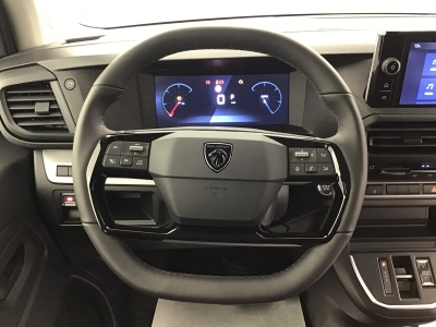 Peugeot EXPERT DC XL VAN BlueHDi 180 BVA