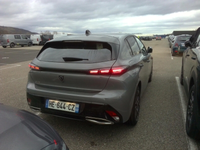 Peugeot 308 Hybrid 145 e-DCS6 Allure