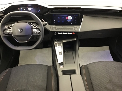 Peugeot 308 BUSINESS HYBRID 145 e-DSC6