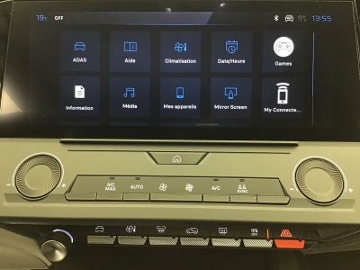 Peugeot 308 BUSINESS HYBRID 145 e-DSC6