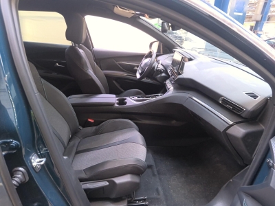 Peugeot 3008 Hybrid 180 e-EAT8 Allure Pack