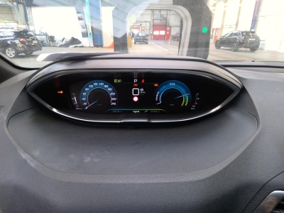 Peugeot 3008 Hybrid 180 e-EAT8 Allure Pack