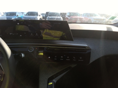 Peugeot 3008 NOUVEAU Hybrid 145 e-DCS6 Allure