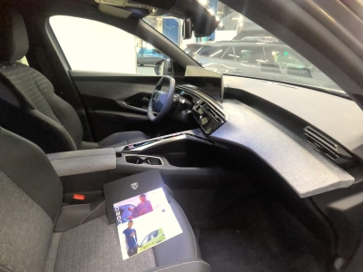 Peugeot 3008 NOUVEAU Hybrid 145 e-DCS6 Allure