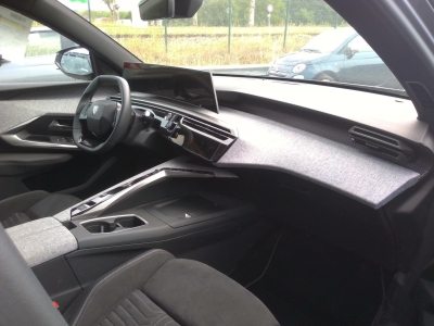 Peugeot 3008 NOUVEAU Hybrid 145 e-DCS6 GT EXCLUSIVE