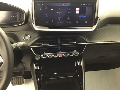 Peugeot 2008 ALLURE HYBRID 136 e-DSC6