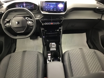 Peugeot 2008 ALLURE HYBRID 136 e-DSC6