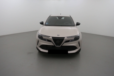 Alfa Romeo Junior 1.2 Ibrida 136 ch eDCT6