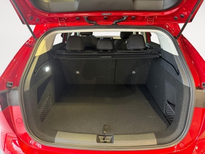 MG HS 1.5 HEV 224 COMFORT GPS LL19 RADAR AR+CAM KEYLESS