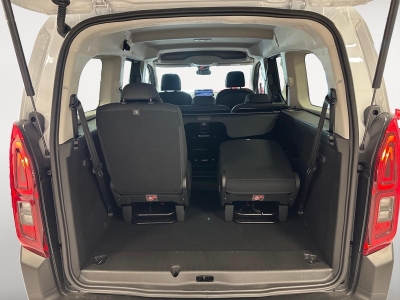 Fiat Doblo MAXI N M1 1.5 BLUEHDI 130 AT8 7PL GPS LL16 RADAR AV AR+CAM KEYLESS Qi