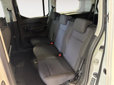 Fiat Doblo MAXI N M1 1.5 BLUEHDI 130 AT8 7PL GPS LL16 RADAR AV AR+CAM KEYLESS Qi
