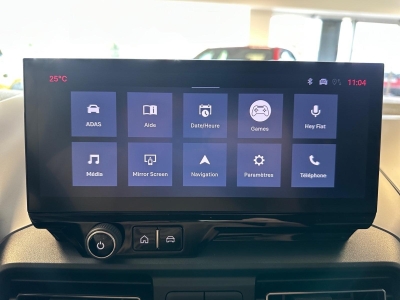 Fiat Doblo MAXI N M1 1.5 BLUEHDI 130 AT8 7PL GPS LL16 RADAR AV AR+CAM KEYLESS Qi
