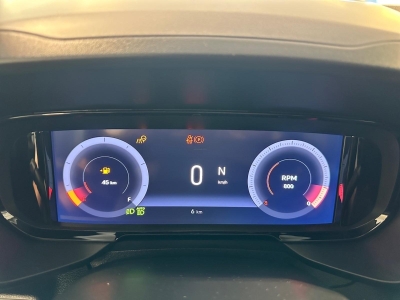 Fiat Doblo MAXI N M1 1.5 BLUEHDI 130 AT8 7PL GPS LL16 RADAR AV AR+CAM KEYLESS Qi