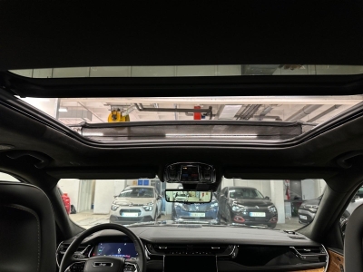 Jeep Grand Cherokee 2.0 PHEV 381 SUMMIT RESERVE CUERO TECHO GPS LL21 CAM 360 KEYLESS