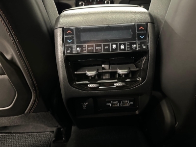 Jeep Grand Cherokee 2.0 PHEV 381 SUMMIT RESERVE CUERO TECHO GPS LL21 CAM 360 KEYLESS