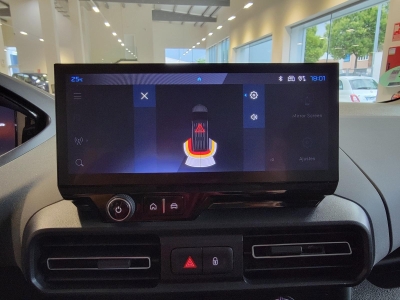 Peugeot Rifter LONG 1.5 BLUEHDI 100 ALLURE 7PL MIRROR RADAR AR