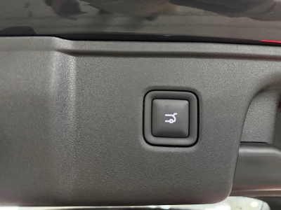 Leapmotor C10 BEV 69.9KWH 218 DESIGN TECHO SOLAR PORTON GPS LL20 CAM 360 KEYLESS Qi