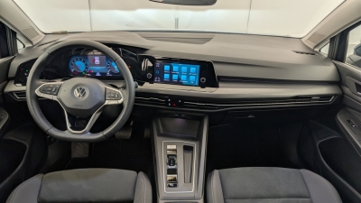 Volkswagen Golf 1.5 ETSI OPF 150 DSG7 STYLE