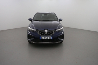 Renault Arkana E-Tech 145 - 23 Techno