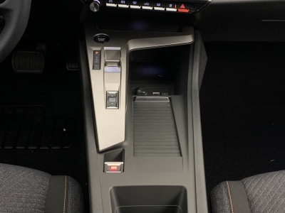 Peugeot 308 Nouvelle BLUEHDI 130CH EAT8 STYLE