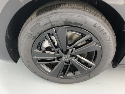 Peugeot 308 Nouvelle BLUEHDI 130CH EAT8 STYLE