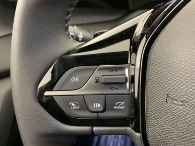 Peugeot 308 Nouvelle BLUEHDI 130CH S&S EAT8 ALLURE