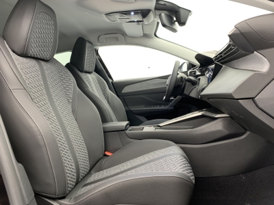 Peugeot 308 Nouvelle BLUEHDI 130CH S&S EAT8 ALLURE
