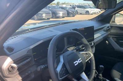 Dacia Bigster Mild Hybrid 140 Journey