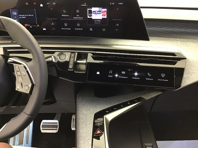 Peugeot 3008 GT EXCLUSIVE HYBRID 145 e-DSC6