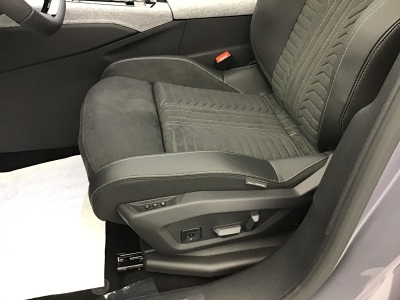 Peugeot 3008 GT EXCLUSIVE HYBRID 145 e-DSC6