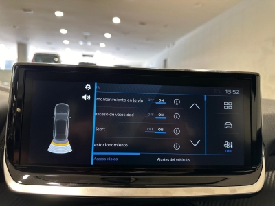 Peugeot 208 1.2 PURETECH 100 ALLURE MIRROR LL16 RADAR AV AR