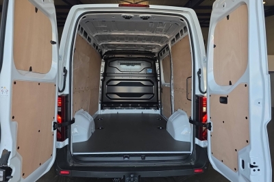Renault Master BLUE DCI 130 L2H2 3T5 TR EXTRA