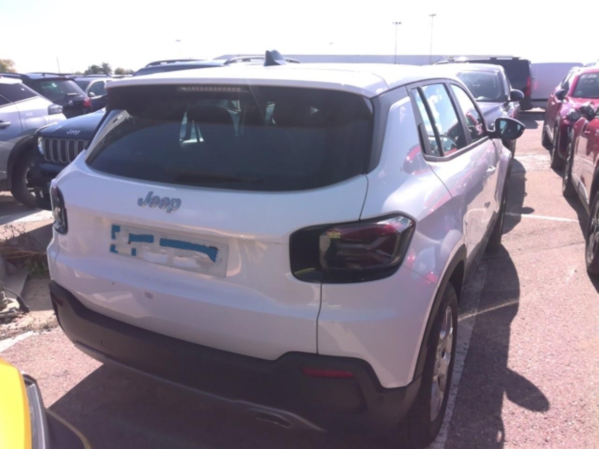 Jeep Avenger 15