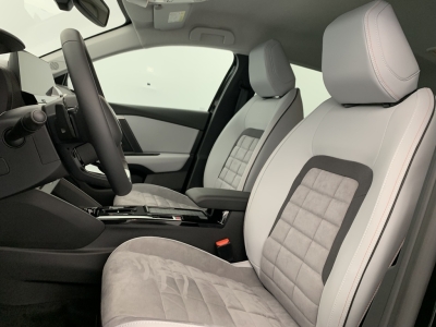 Citroën C4 PureTech 130 EAT8 Max
