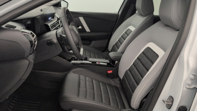 Citroën C4 PureTech 130 EAT8 Max