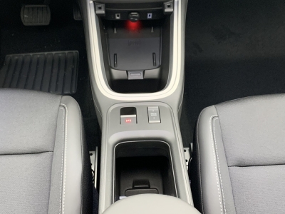 Jeep Avenger 1.2 Turbo T3 110 ch e-Hybrid BVR6 Summit
