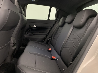 Jeep Avenger 1.2 Turbo T3 110 ch e-Hybrid BVR6 Summit