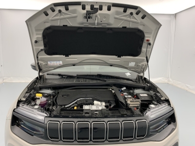 Jeep Avenger 1.2 Turbo T3 110 ch e-Hybrid BVR6 Summit