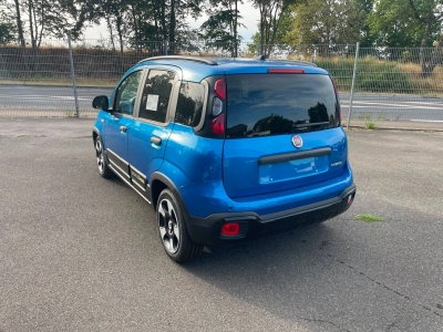 Fiat Pandina 1.0 65 ch Hybrid BSG S/S Cross