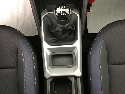 Dacia Duster JOURNEY HYBRID 130 6 v