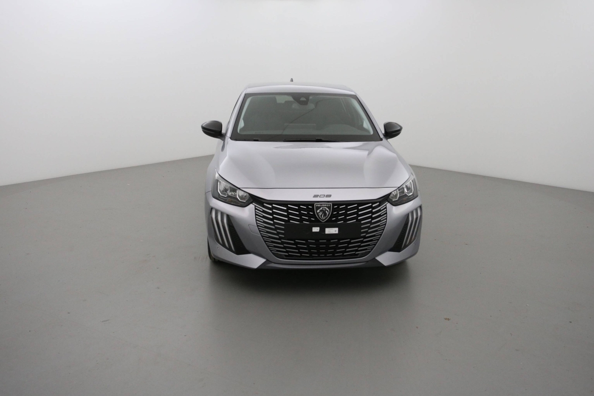 Peugeot 208 1