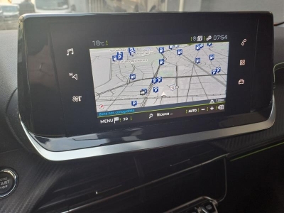 Peugeot 2008 BlueHDi 130 S&S EAT8 GT