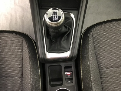 Renault Captur TECHNO TCE 90 6 v